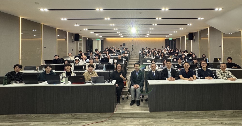 Central News Agency (CNA)