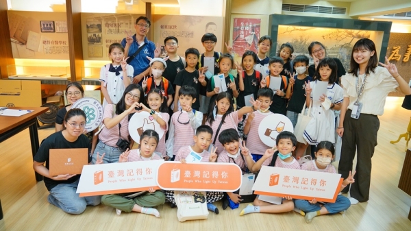 走讀臺灣: 探索臺灣新文學典範人物賴和的歷史足跡