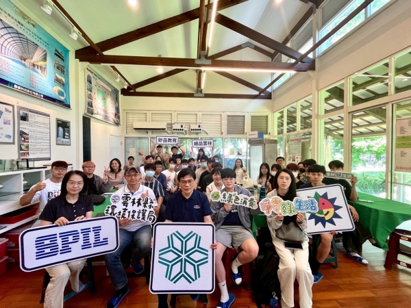 雲科大領航環境教育在「潔綠永續未來屋」 學子展現綠能學習力